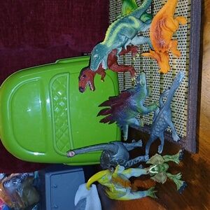 CASE OF 9 DINOSAURS